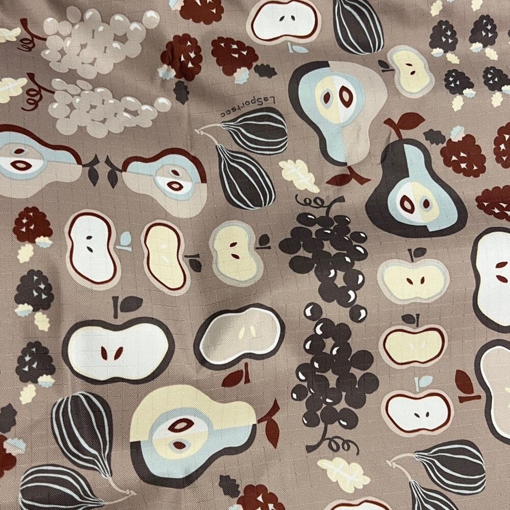 • - Picture 11 of 16